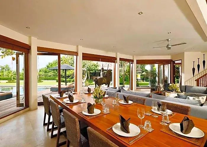 Acacia Garden View 6 Bedroom Private Pool Villa