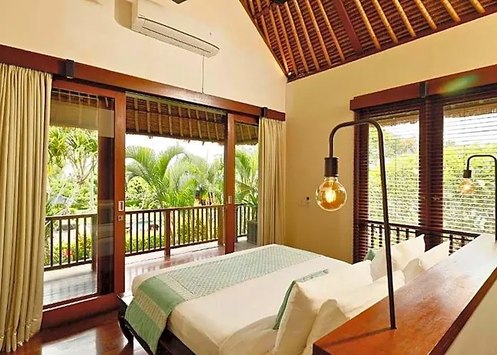 Acacia Garden View 6 Bedroom Private Pool Villa
